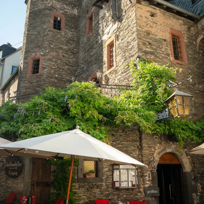 Aussenansicht des historischen Zehnthauskellers in Beilstein